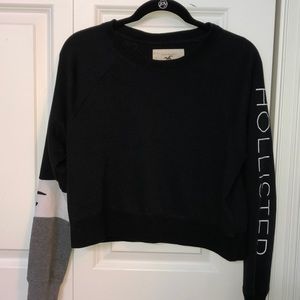 Hollister Black Crewneck Sweatshirt